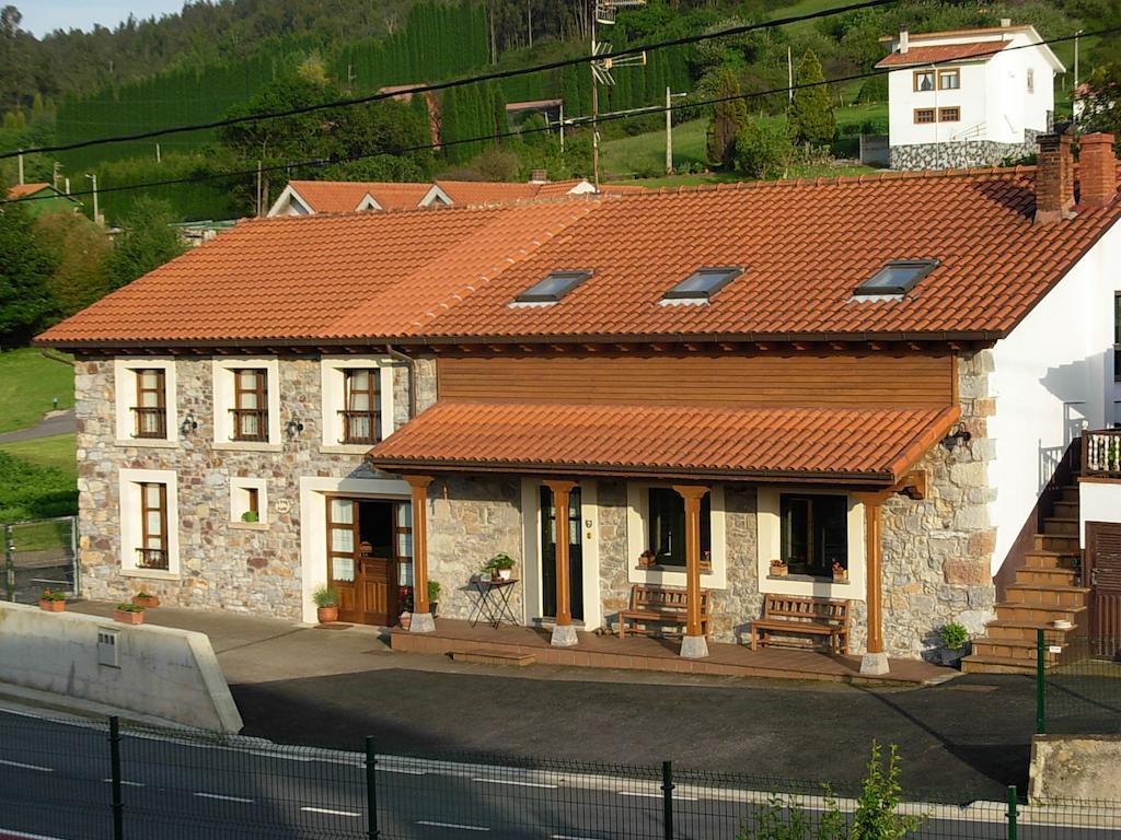 La Llosa Rodre Guimarán Zimmer foto